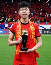 开云-意外！王钰栋如果在U23国足踢越南比赛首发，是不是能进更多球